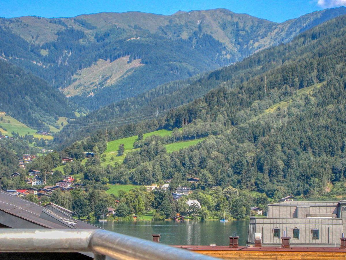Hensel - By Alpen Zell am See